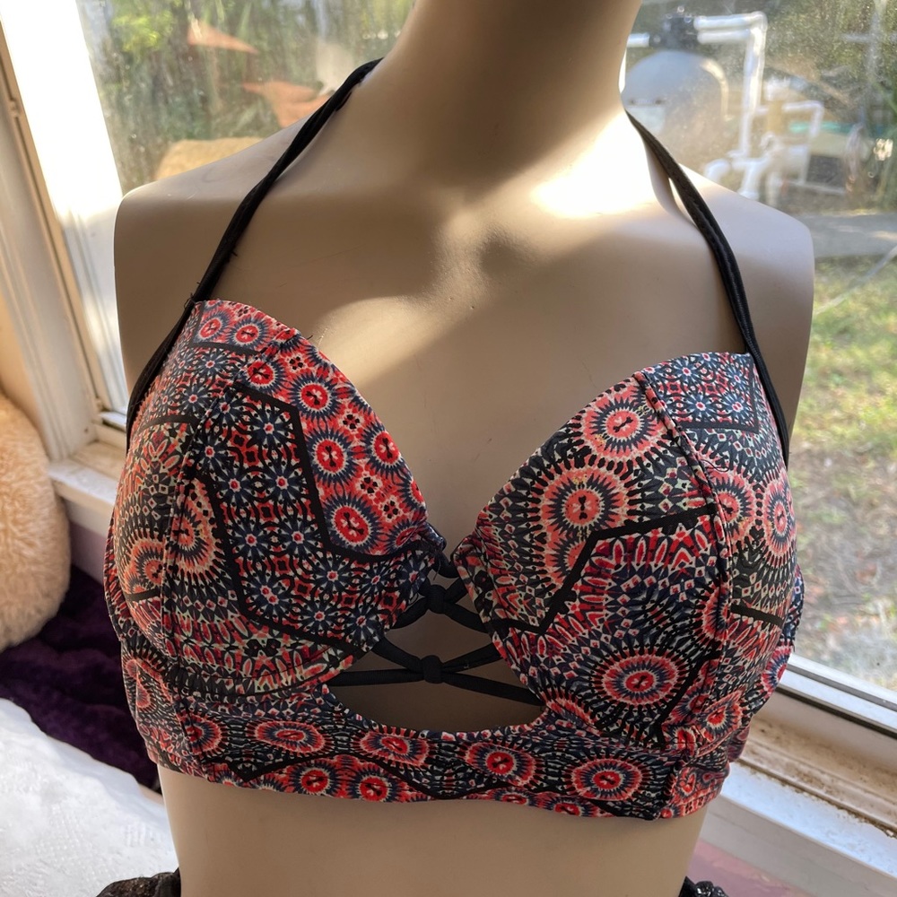 Super cute bathing suit top size large